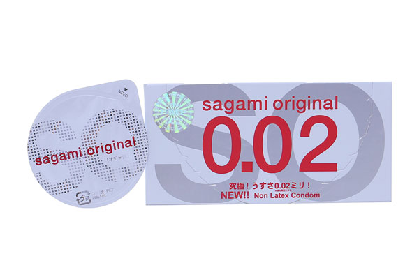Bao Cao Su Sagami Original 0.02 Nhập Khẩu Từ Nhật Bản (2 cái)